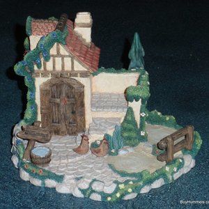 Vintage Goebel Hummelscapes Collection Home Sweet Home 934-D 1995 Collectible